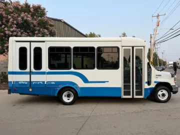Picture of 2013 Ford E350 Starcraft ADA Shuttle Bus