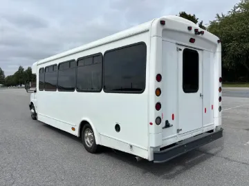 Picture of 2015 Chevrolet Express 4500 Shuttle Bus