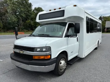 Picture of 2015 Chevrolet Express 4500 Shuttle Bus