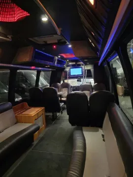 Picture of 2012 Ford E450 Limo & Party Bus
