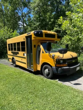 Picture of 2010 Chevrolet C4500 Collins School Bus