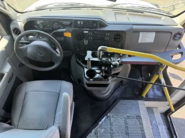 Picture of 2015 Ford E-450 ADA Shuttle Bus