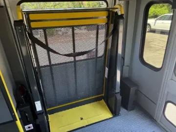 Picture of 2015 Ford E-450 ADA Shuttle Bus