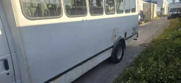 Picture of 2014 Ford E-450 Super Duty Shuttle Bus