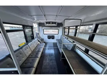 Picture of 2016 Ford E450 Winnebago Shuttle Bus ADA