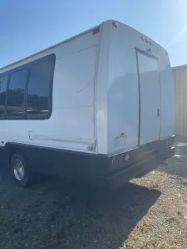 Picture of 1999 Ford E-450 Limo & Party Bus