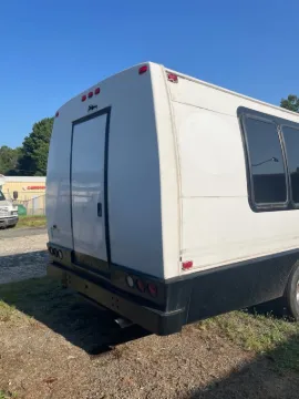 Picture of 1999 Ford E-450 Limo & Party Bus