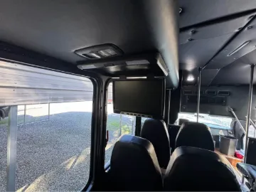 Picture of 2015 F550 Starcraft Xl Shuttle Bus