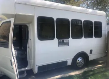 Picture of 2005 Ford E3 ADA Shuttle Bus