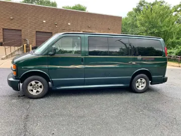 Picture of 2002 Chevrolet Express 1500 Passenger Van