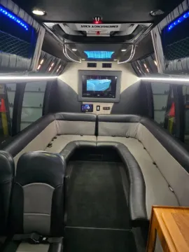 Picture of 2012 Ford E450 Limo & Party Bus