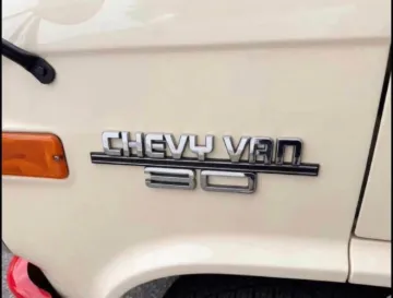 Picture of 1991 Chevrolet G-Series Shuttle Bus