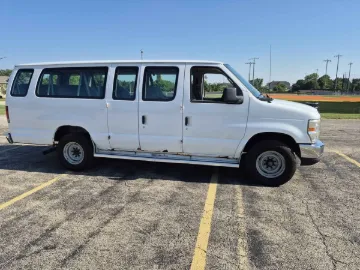 Picture of 2011 Ford E350 Xlt Extended Passenger Van
