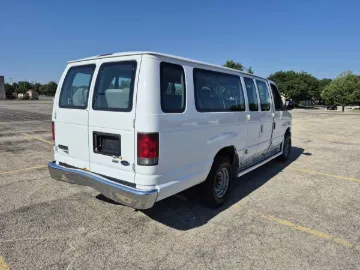 Picture of 2011 Ford E350 Xlt Extended Passenger Van