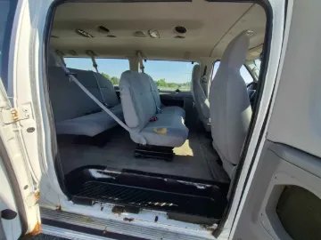 Picture of 2011 Ford E350 Xlt Extended Passenger Van