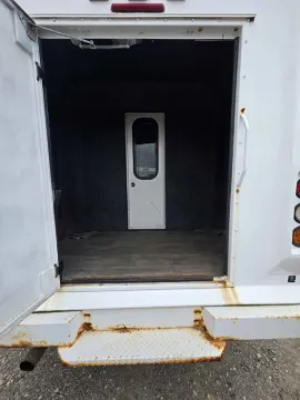 Picture of 2013 Chevrolet 3500 Shuttle Bus