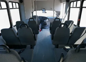 Picture of 2006 Ford E350 Starcraft Allstar ADA Shuttle Bus
