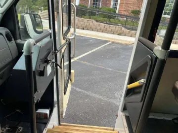 Picture of 2011 Econoline E350 Shuttle Bus