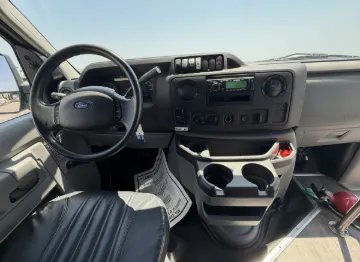 Picture of 2019 Ford Eldorado E450 Shuttle Bus