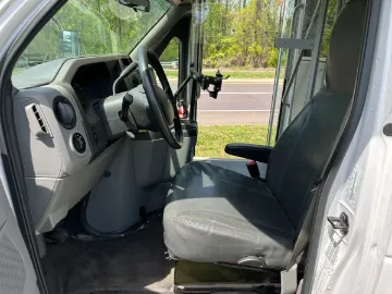 Picture of 2018 E-350 Super Duty Shuttle Bus