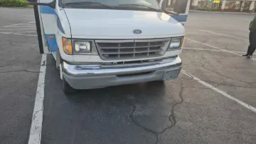 Picture of 1997 E350 Super Duty Cutaway Shuttle Bus