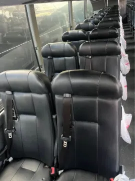 Picture of 2001 Prevost H3-45 Coach Bus