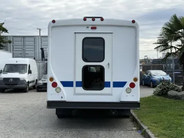 Picture of 2015 Chevrolet Express G4500 ADA Shuttle Bus