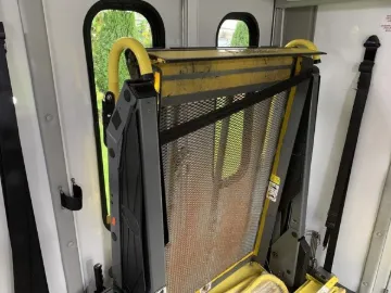 Picture of 2015 Chevrolet Express G4500 ADA Shuttle Bus