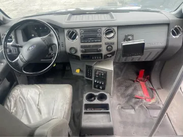 Picture of 2015 Glaval Mid Size Bus