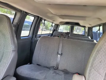 Picture of 2008 Chevrolet Express 3500 Passenger Van