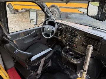 Picture of 2019 Chevrolet Express 4500 Shuttle Bus ADA