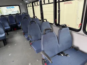 Picture of 2017 Chevrolet Express G4500 Shuttle Bus ADA