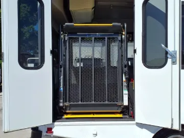 Picture of 2016 Ford E350 ADA Shuttle Bus