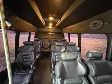 Picture of 2011 Ford E350 Turtle Top Shuttle Bus