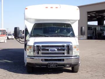 Picture of 2012 Ford E450 Starcraft Allstar Shuttle Bus ADA
