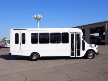 Picture of 2012 Ford E450 Starcraft Allstar Shuttle Bus ADA