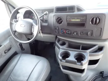 Picture of 2012 Ford E450 Starcraft Allstar Shuttle Bus ADA
