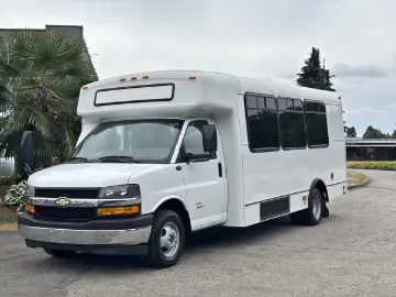Picture of 2020 Chevrolet Express 4500 Shuttle Bus