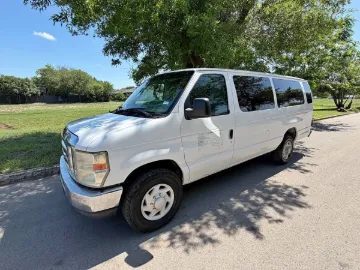 Picture of 2012 Ford E350 Super Duty Passenger Van