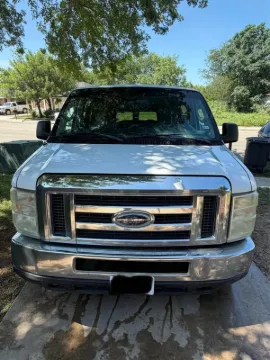 Picture of 2012 Ford E350 Super Duty Passenger Van