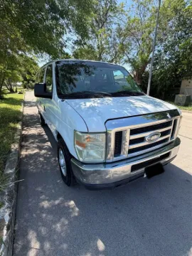 Picture of 2012 Ford E350 Super Duty Passenger Van