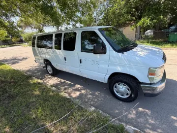 Picture of 2012 Ford E350 Super Duty Passenger Van