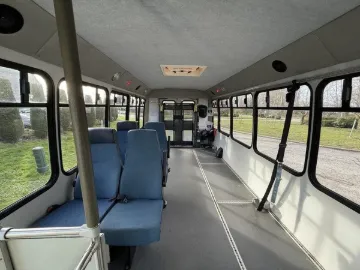 Picture of 2002 Ford E-450 Super Duty Shuttle Bus ADA