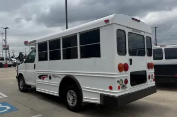 Picture of 2007 Chevrolet Express Collins Shuttle Bus