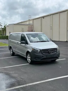 Picture of 2019 Mercedes Benz Metris Passenger Van