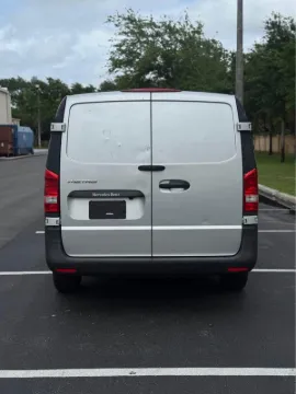 Picture of 2019 Mercedes Benz Metris Passenger Van