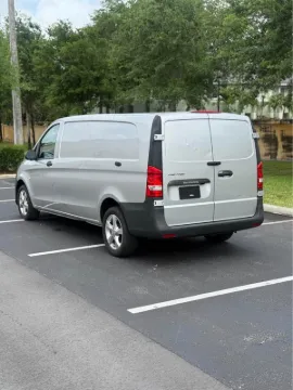 Picture of 2019 Mercedes Benz Metris Passenger Van