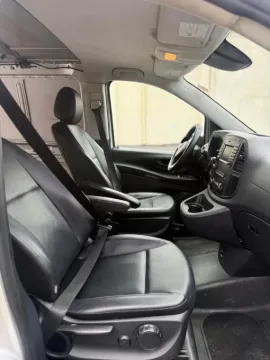 Picture of 2019 Mercedes Benz Metris Passenger Van