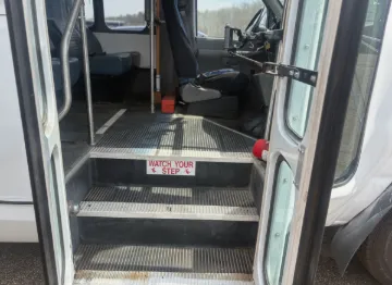 Picture of 2002 Econoline Cutaway Shuttle Bus