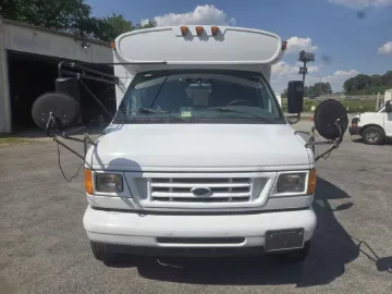 Picture of 2006 Daycare Shuttle Bus